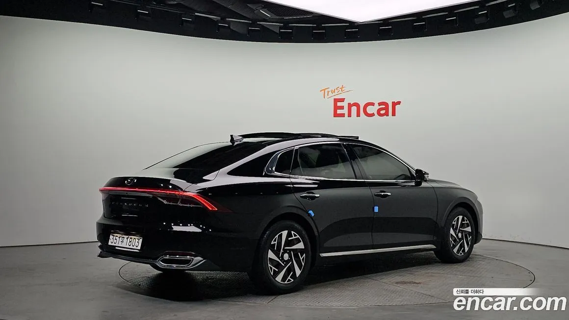 Hyundai Grandeur 2022 из KR, фото 4