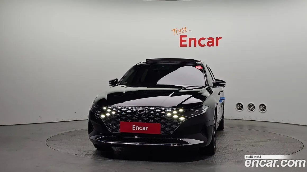 Hyundai Grandeur 2022 из KR, фото 3