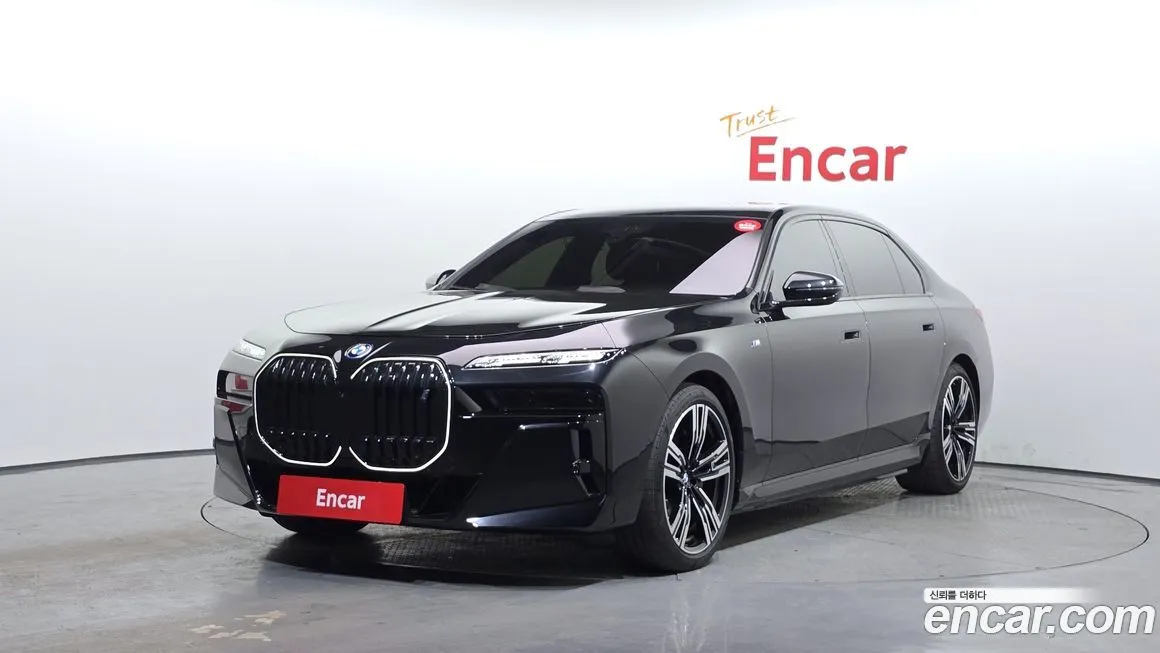BMW i7 2023 из KR, фото 1