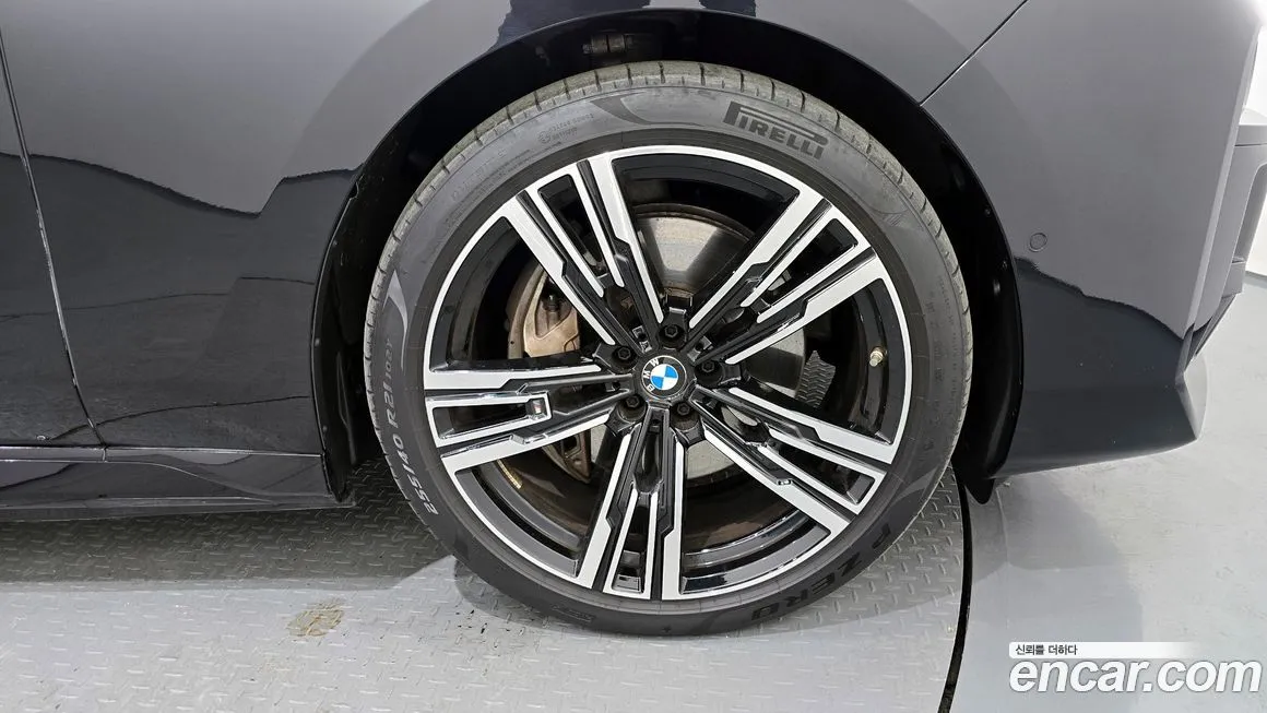 BMW i7 2023 из KR, фото 6