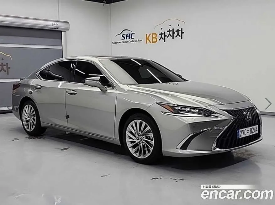Lexus ES 2025 из KR, фото 2