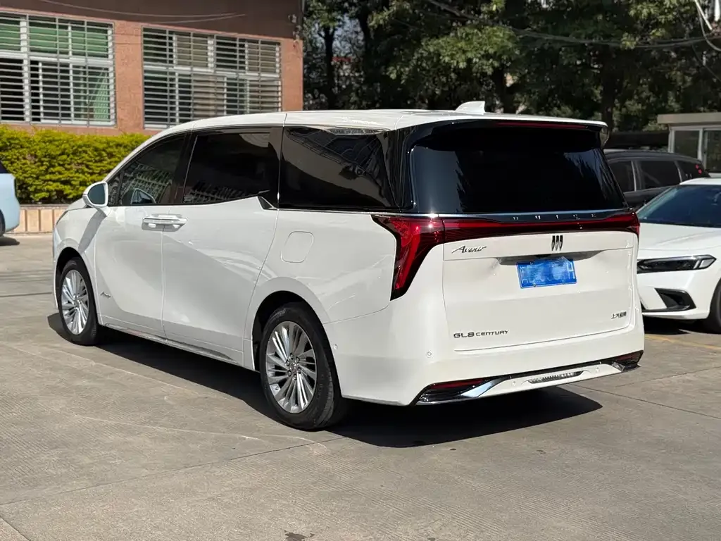 Buick Century 2023 из CN, фото 7