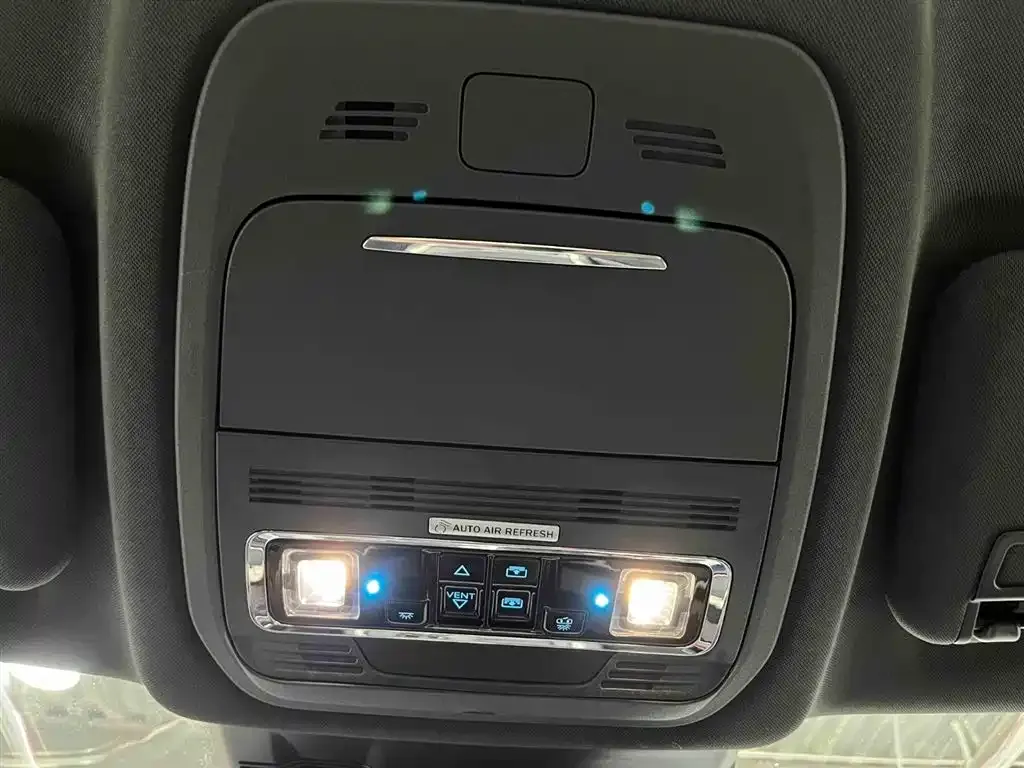 Ford Edge 2023 из CN, фото 6