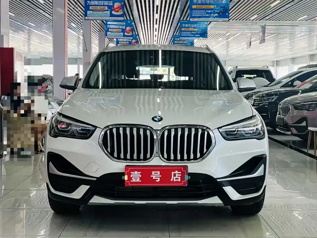 BMW X1 2021 из CN, фото 10