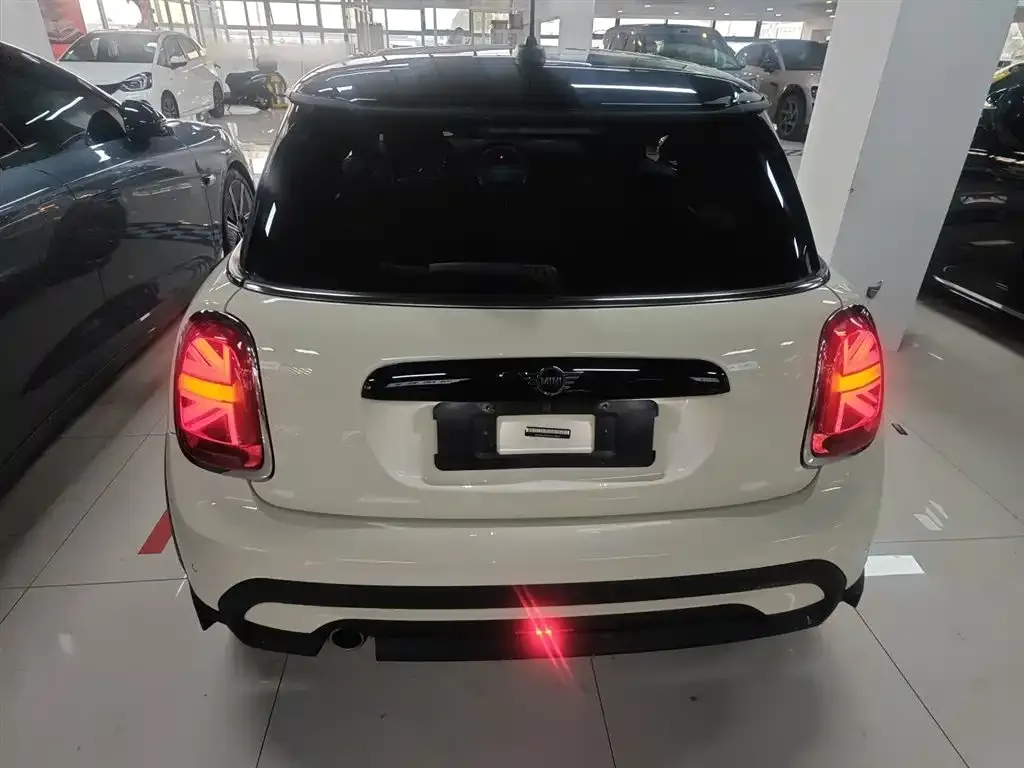 MINI Cooper (3-door) 2022 из CN, фото 5