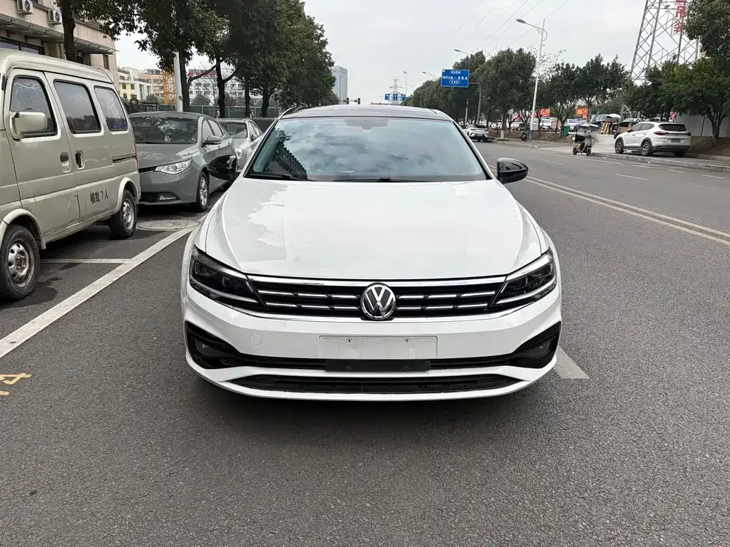 Volkswagen Lamando 2021 из CN, фото 1