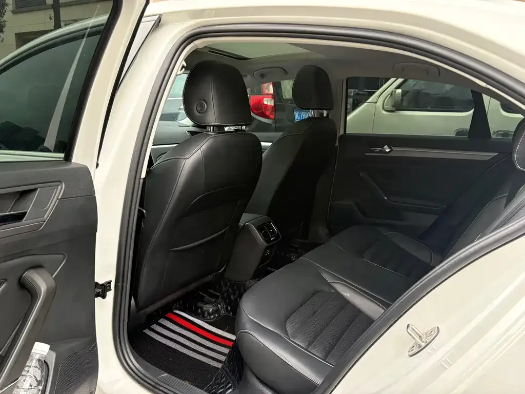 Volkswagen Lamando 2021 из CN, фото 4
