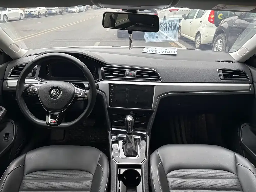 Volkswagen Lamando 2021 из CN, фото 2