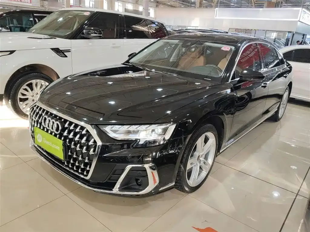 Audi A8 2023 из CN, фото 8