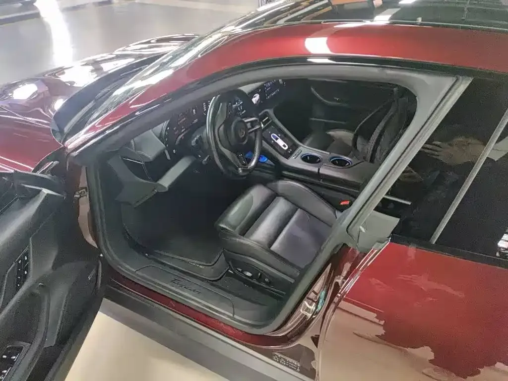 Porsche Taycan 2021 из CN, фото 3