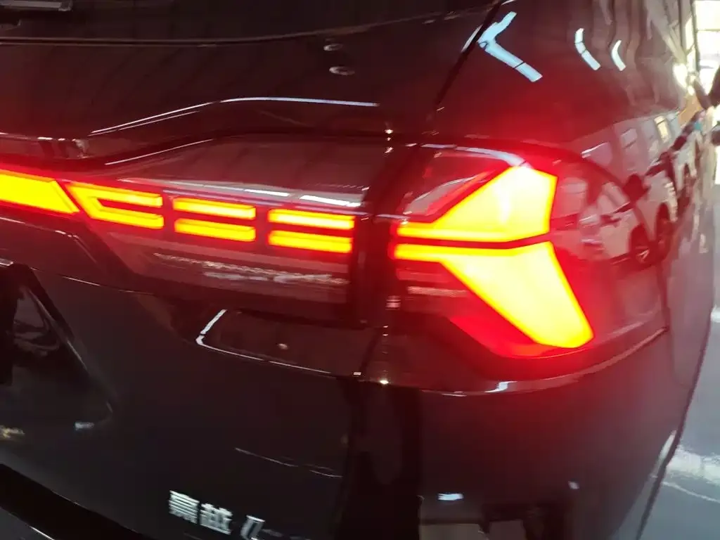 Geely Haoyue L 2025 из CN, фото 3