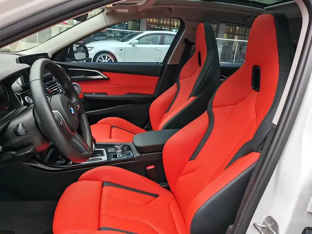 BMW 1 Series 2023 из CN, фото 5