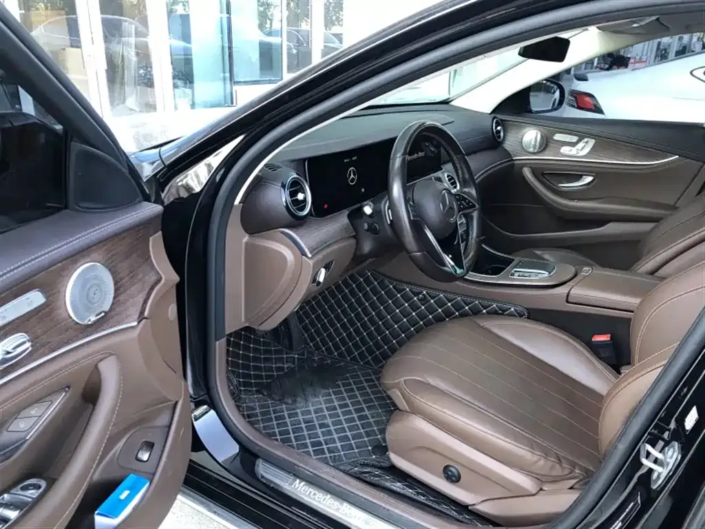 Mercedes-Benz E-Class 2022 из CN, фото 8