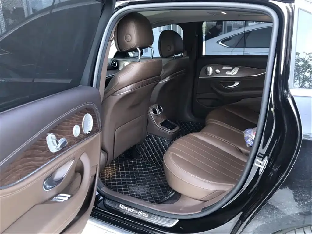 Mercedes-Benz E-Class 2022 из CN, фото 9