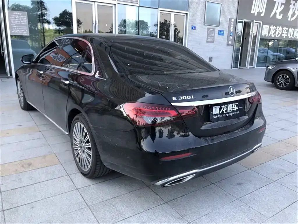 Mercedes-Benz E-Class 2022 из CN, фото 7