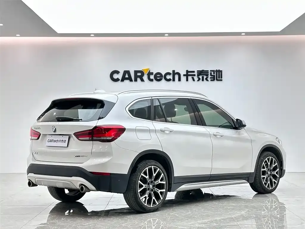 BMW X1 2021 из CN, фото 7