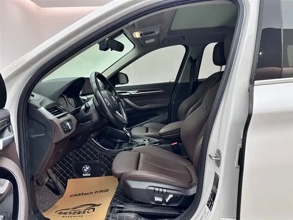 BMW X1 2021 из CN, фото 4