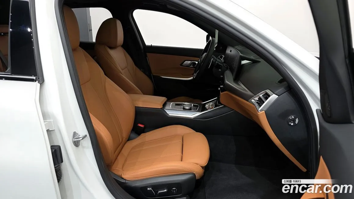 BMW 3-Series 2025 из KR, фото 4