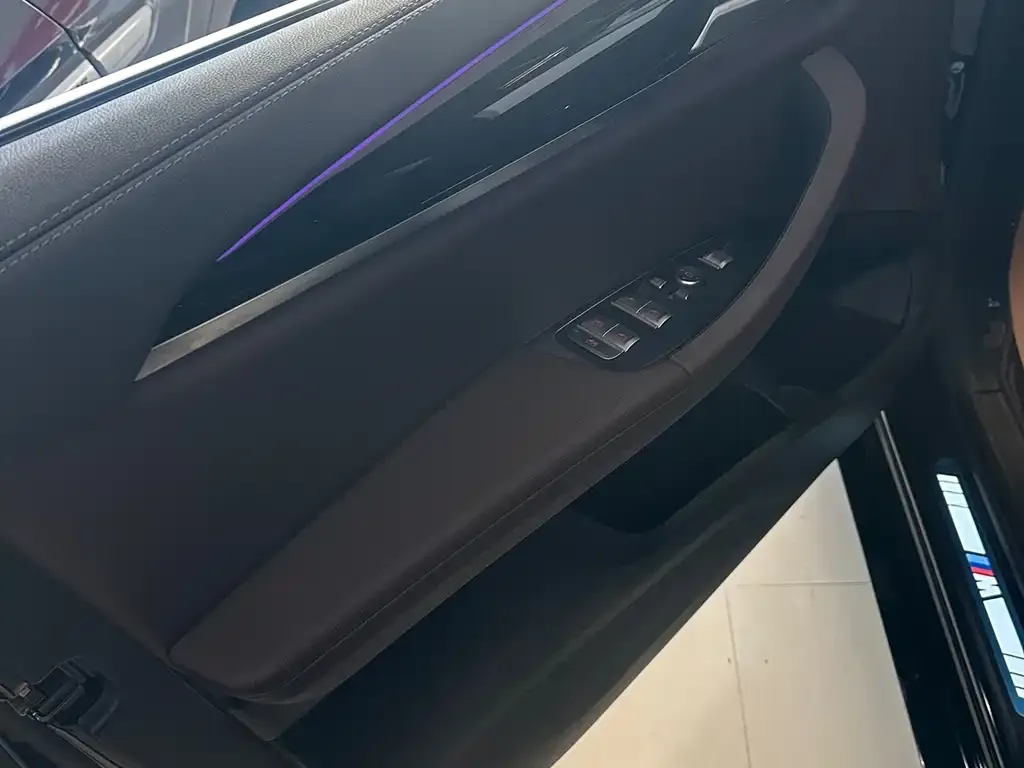 BMW X3 2022 из CN, фото 2