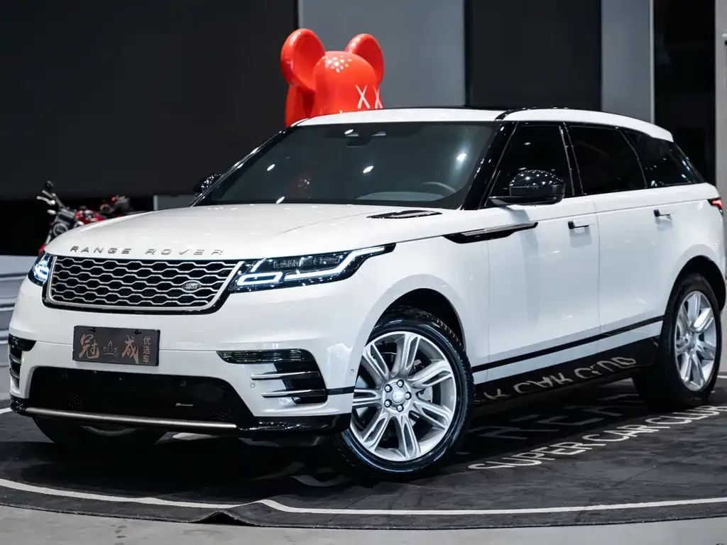 Land Rover Velar — фото 1