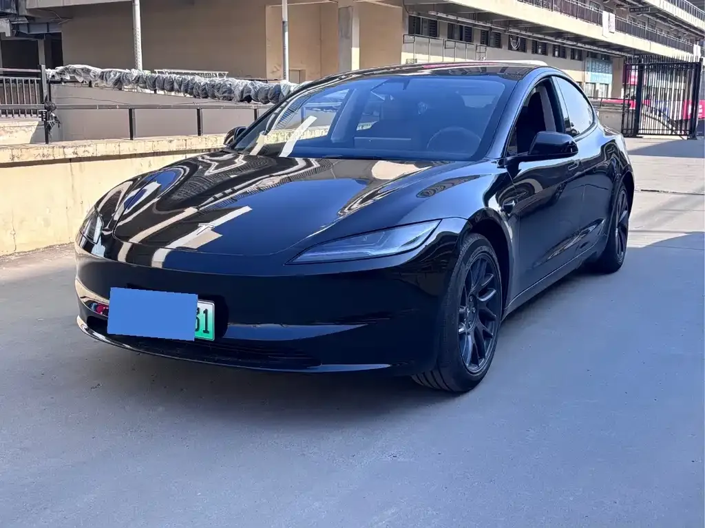 Tesla Model 3 2023 из CN, фото 4