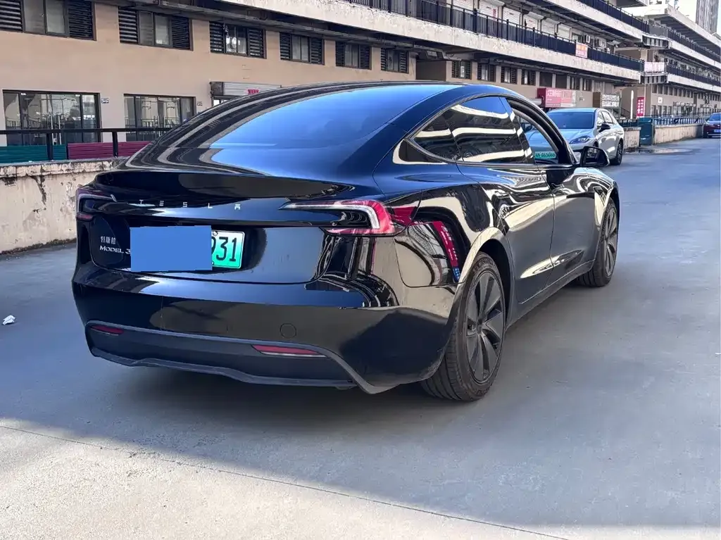 Tesla Model 3 2023 из CN, фото 6