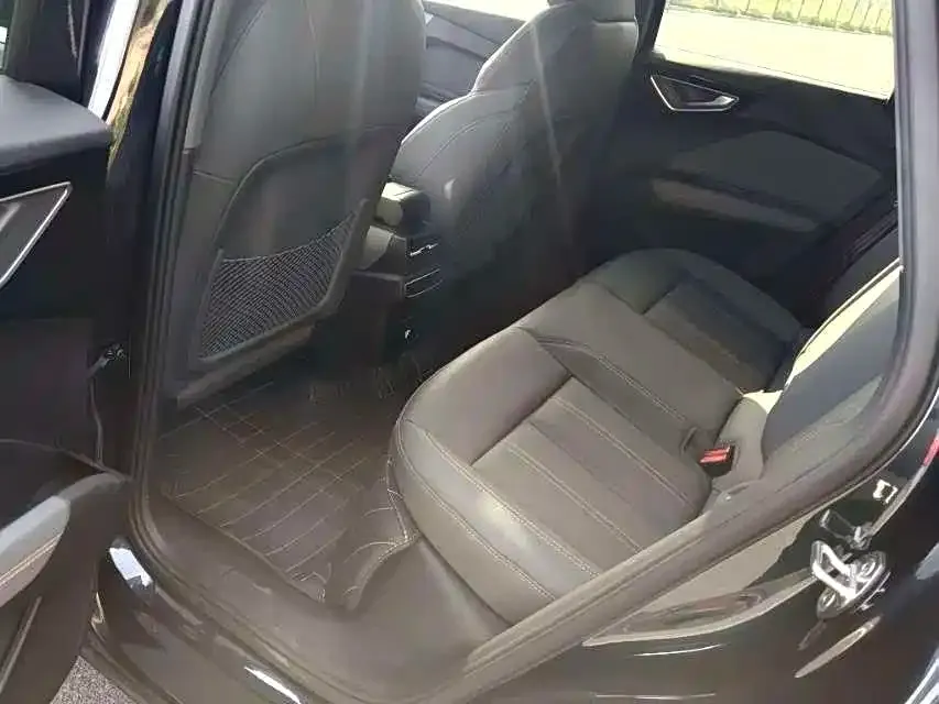 Audi Q4 e-tron 2023 из CN, фото 2