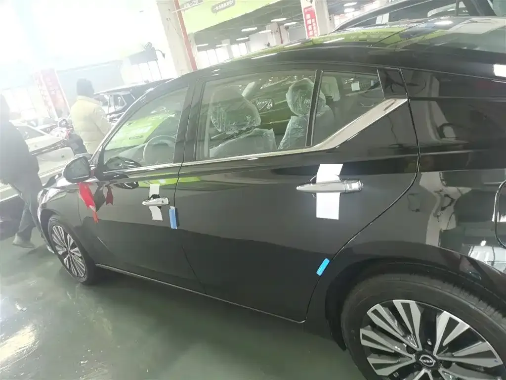 Nissan Teana 2025 из CN, фото 2