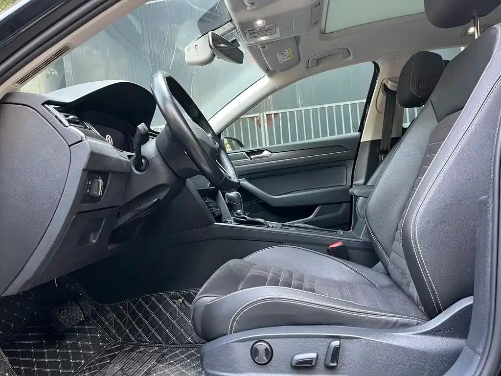 Volkswagen Magotan 2021 из CN, фото 3