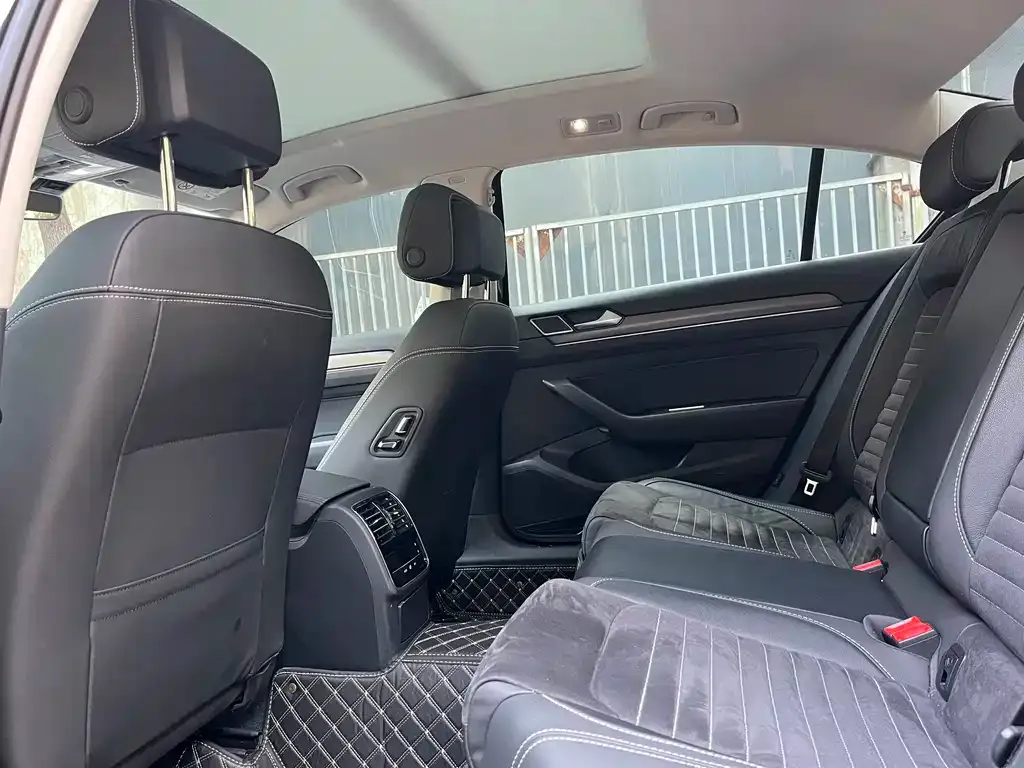 Volkswagen Magotan 2021 из CN, фото 2