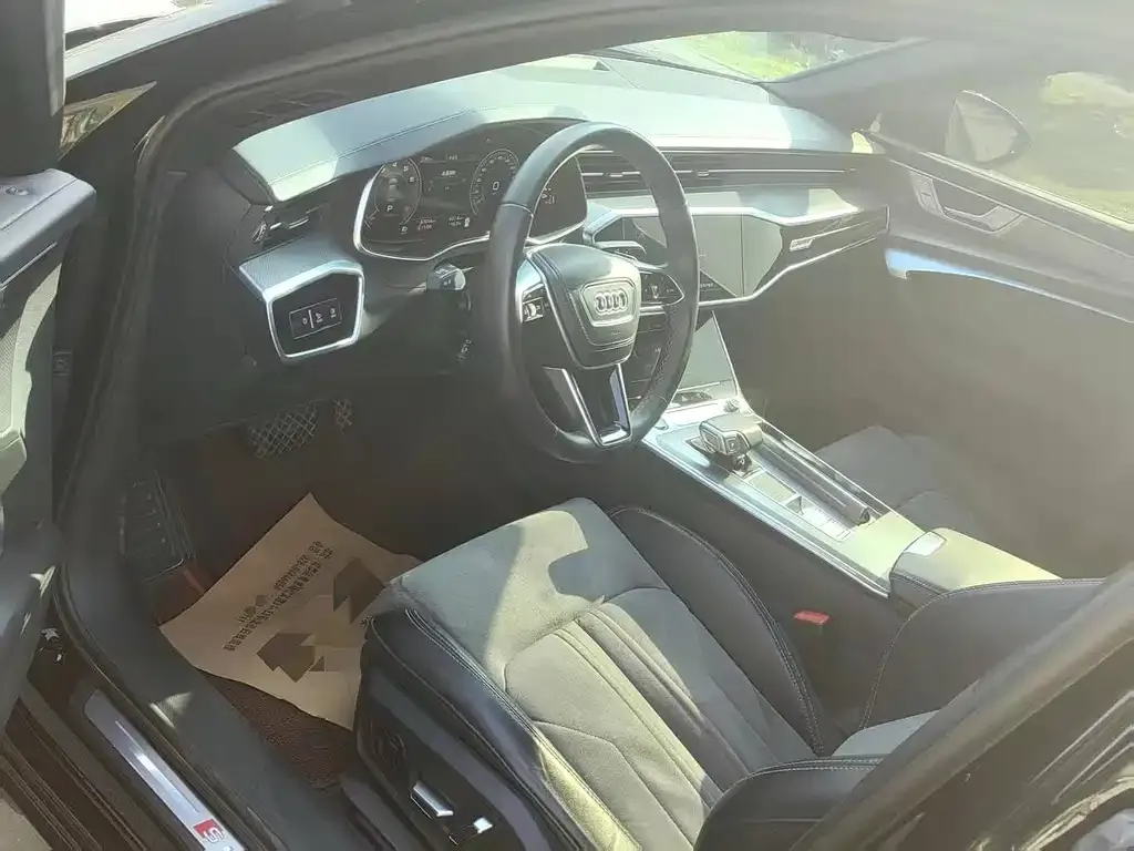 Audi A6L 2024 из CN, фото 2