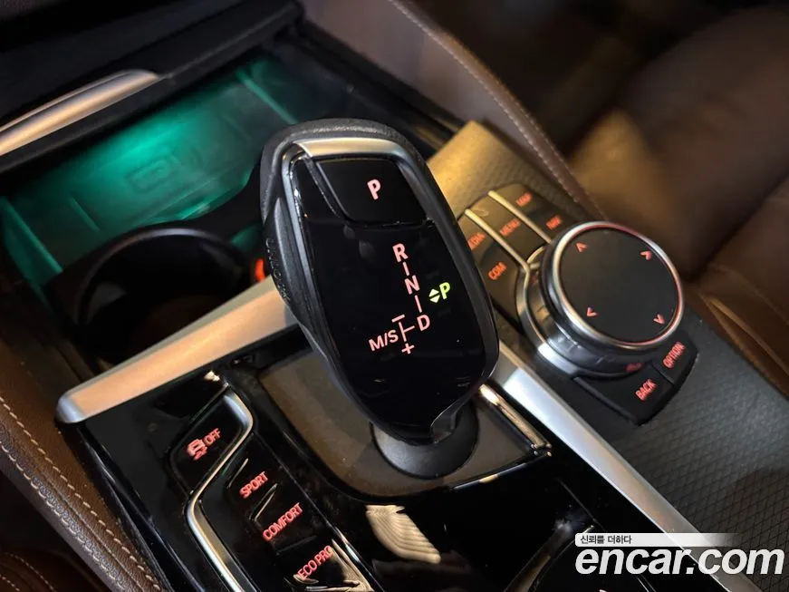 BMW 5-Series 2023 из KR, фото 4