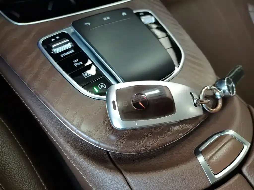Mercedes-Benz E-Class 2021 из CN, фото 10