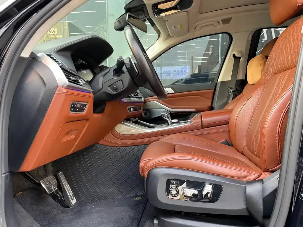 BMW X7 2021 из CN, фото 7