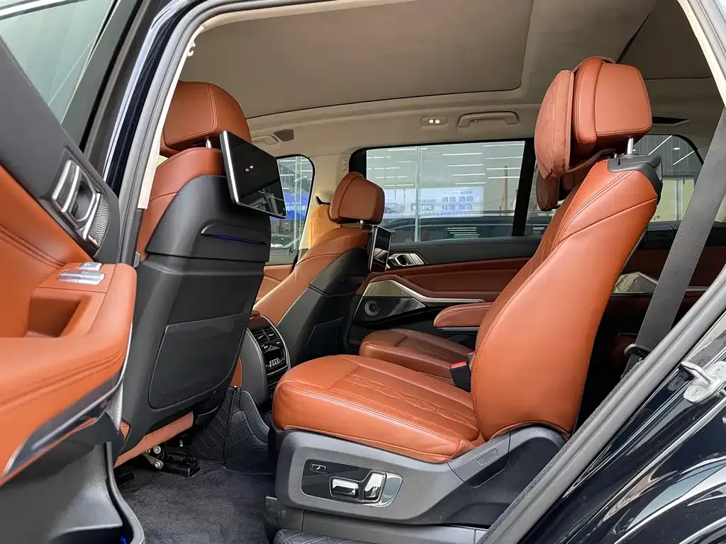 BMW X7 2021 из CN, фото 10
