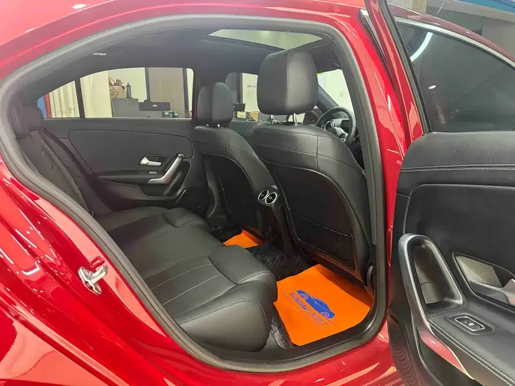 Mercedes-Benz A-Class 2021 из CN, фото 4