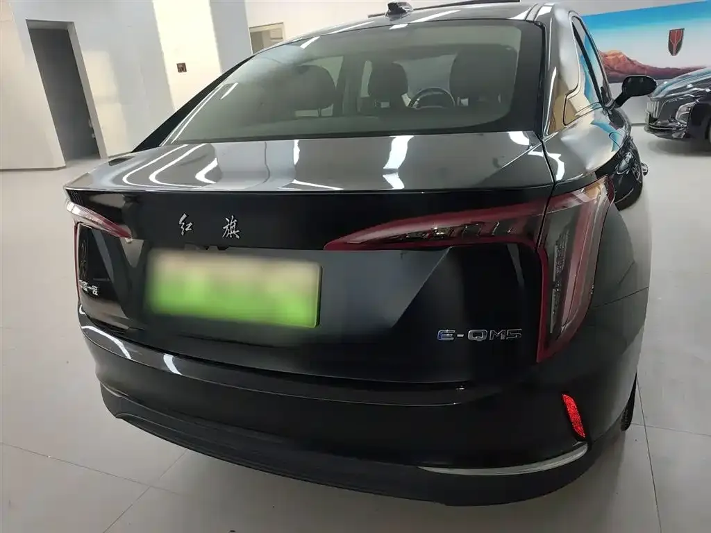 Hongqi E-QM5 2023 из CN, фото 3