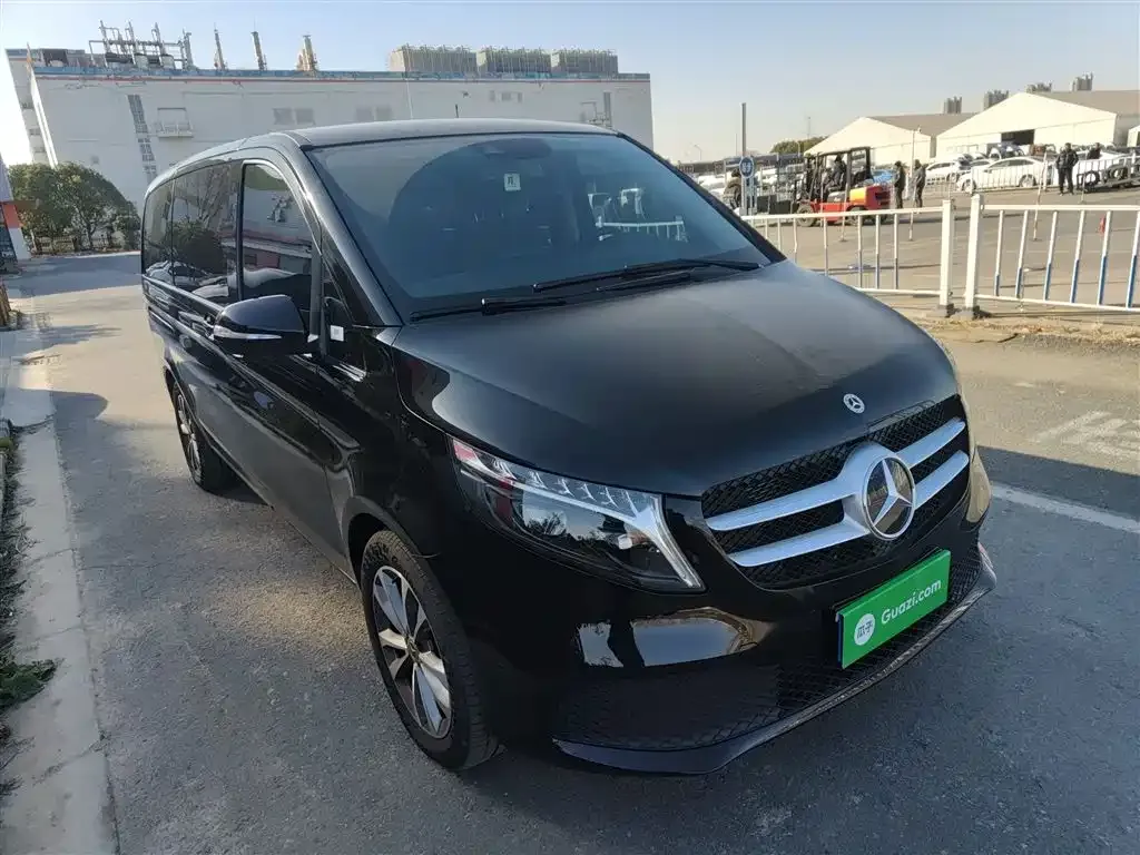 Mercedes-Benz V-Class 2024 из CN, фото 9