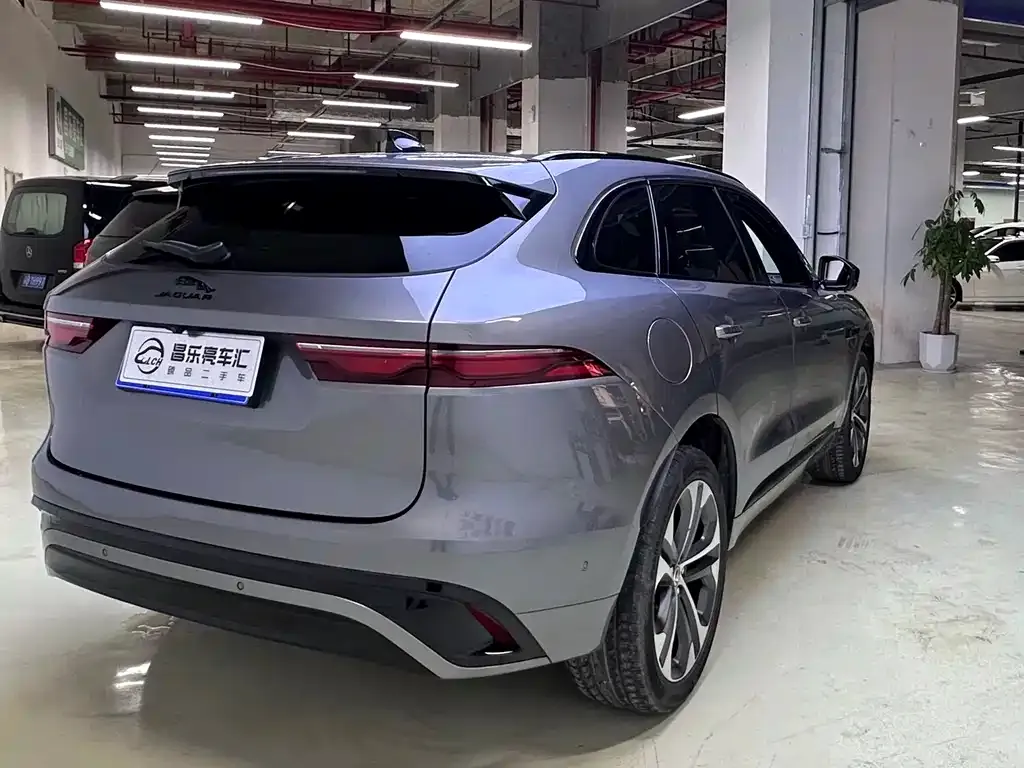Jaguar F-PACE 2023 из CN, фото 5