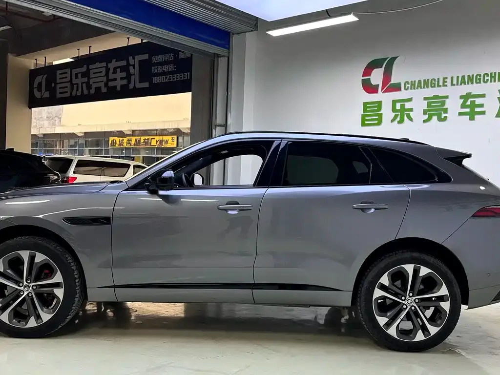 Jaguar F-PACE 2023 из CN, фото 8