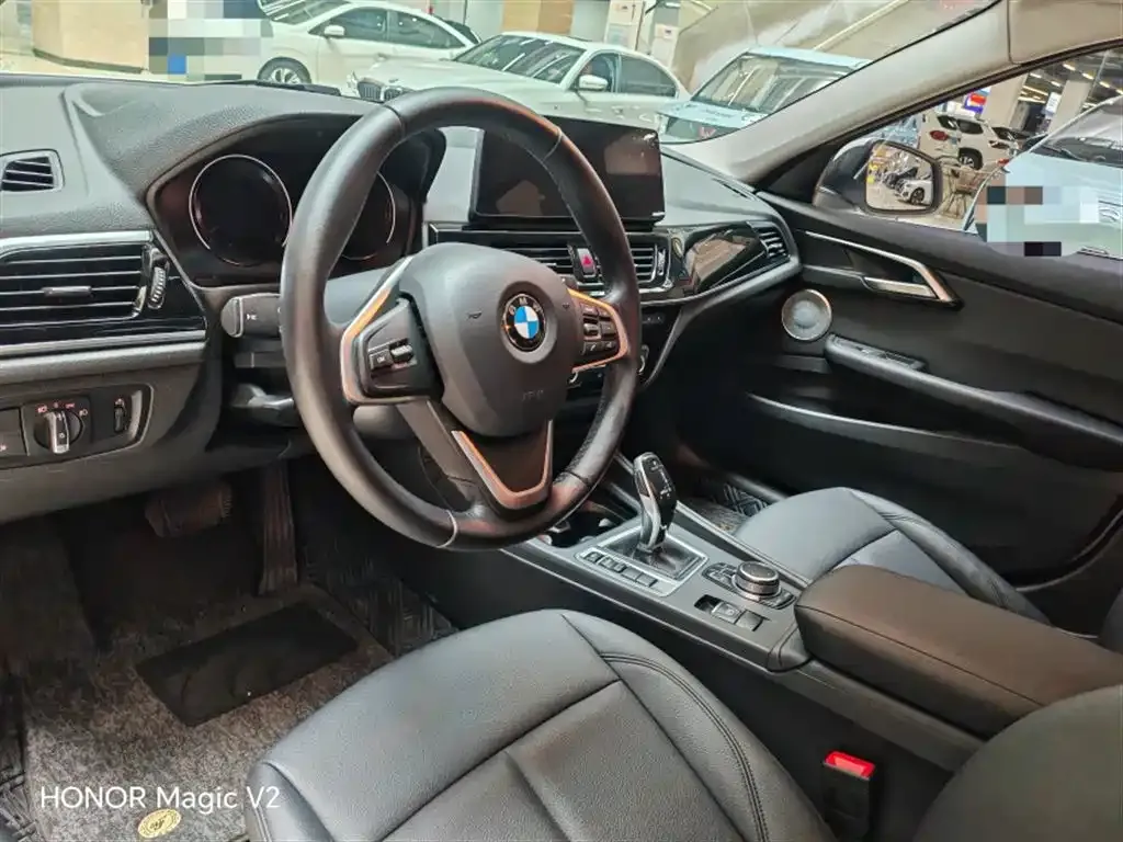 BMW 1 Series 2023 из CN, фото 9