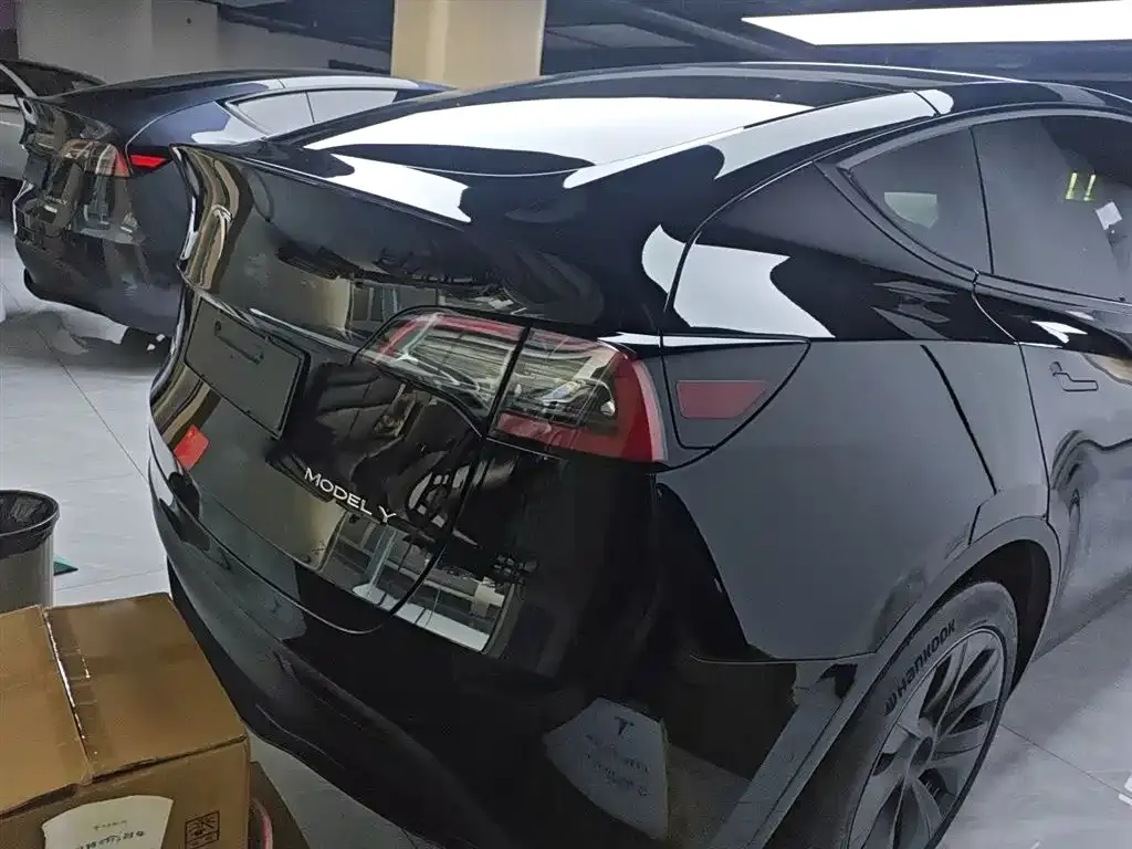 Tesla Model Y 2024 из CN, фото 10