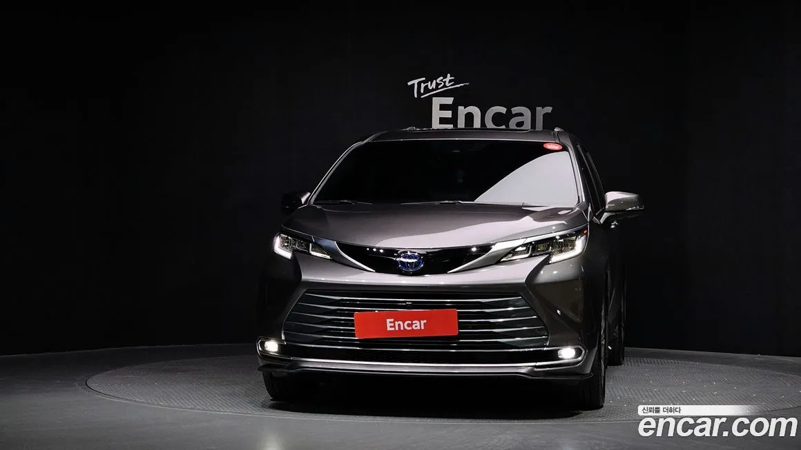 Toyota Sienna 2024 из KR, фото 3