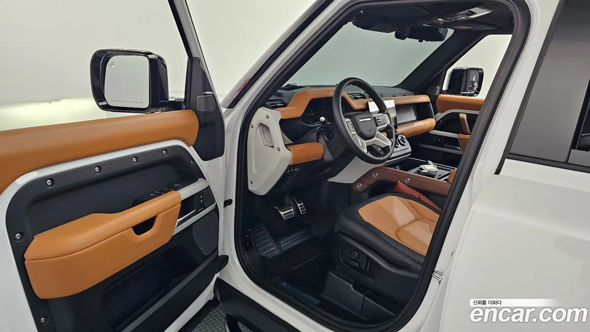 Land Rover Defender 2024 из KR, фото 6