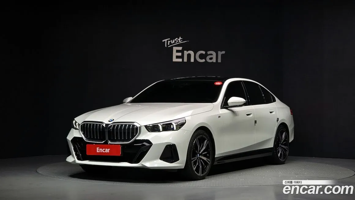 BMW 5-Series 2024 из KR, фото 1