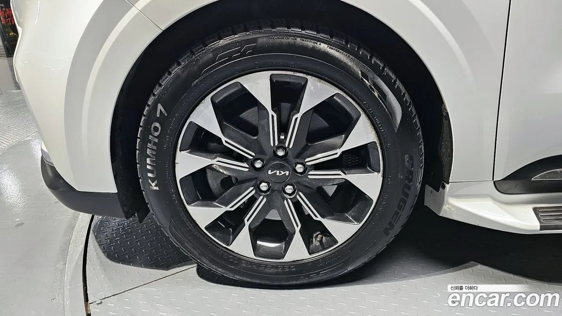 Kia Carnival 2023 из KR, фото 5