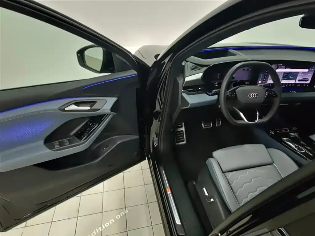 Audi Q6L e-tron 2025 из CN, фото 5