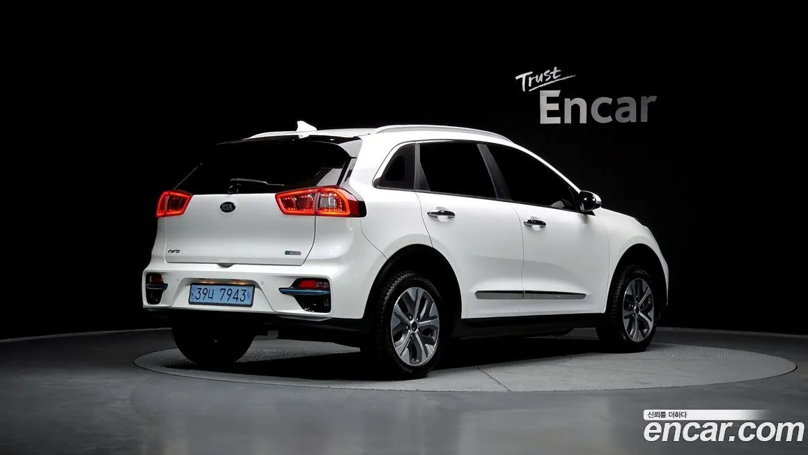 Kia Niro 2021 из KR, фото 2