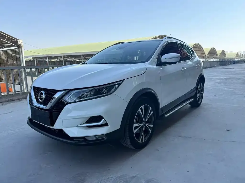 Nissan Qashqai 2023 из CN, фото 1