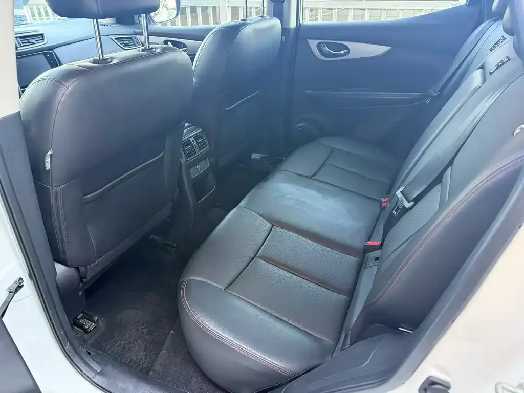 Nissan Qashqai 2023 из CN, фото 5